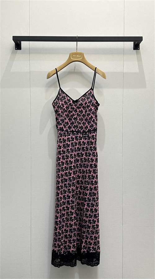 미우미우 민소매 원피스 M65905 2026/신상