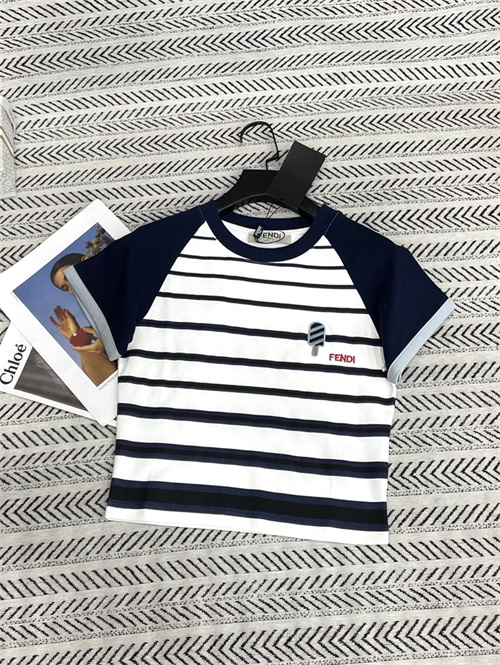 펜디 반팔 티셔츠 F81509 2026/신상