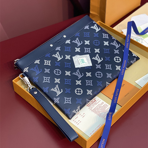 루이비통 포쉐트 투고 클러치백 M28913 2026/신상