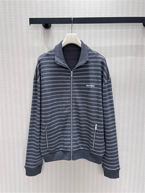 미우미우 자켓 M13609 2026/신상